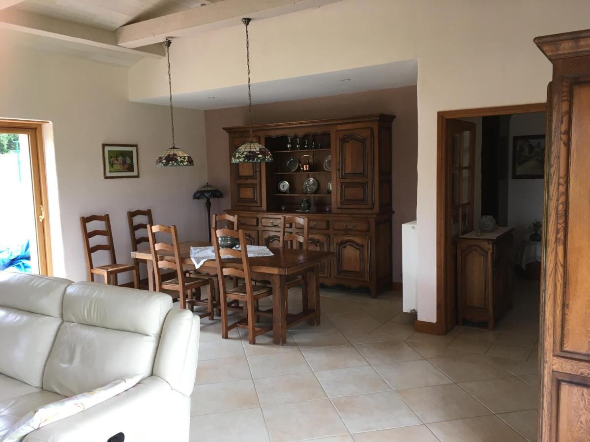 Chez Bernadette Et Victor Bed & Breakfast Витрак Екстериор снимка