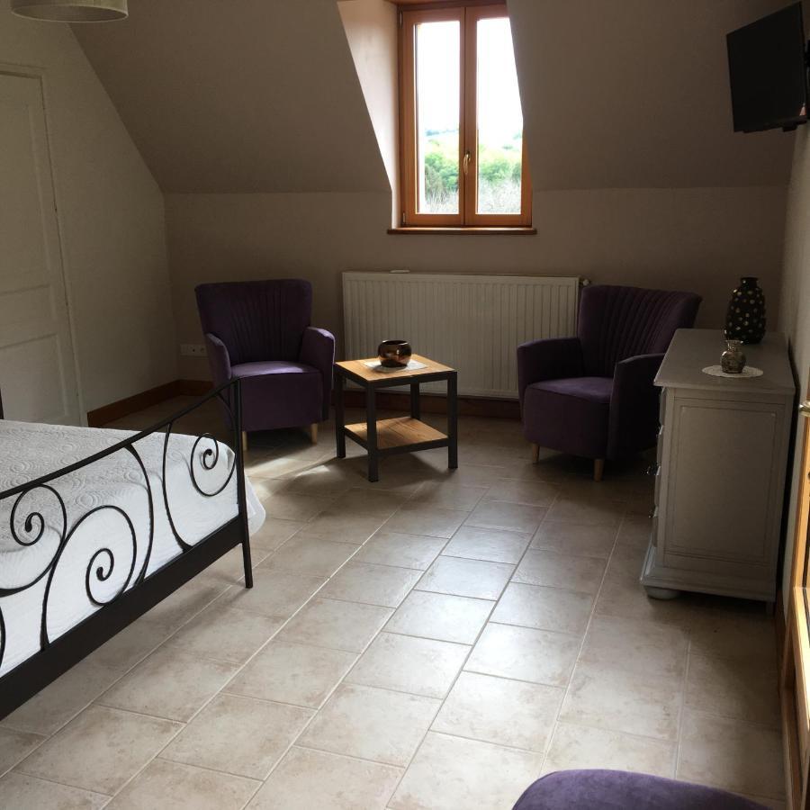 Chez Bernadette Et Victor Bed & Breakfast Витрак Екстериор снимка