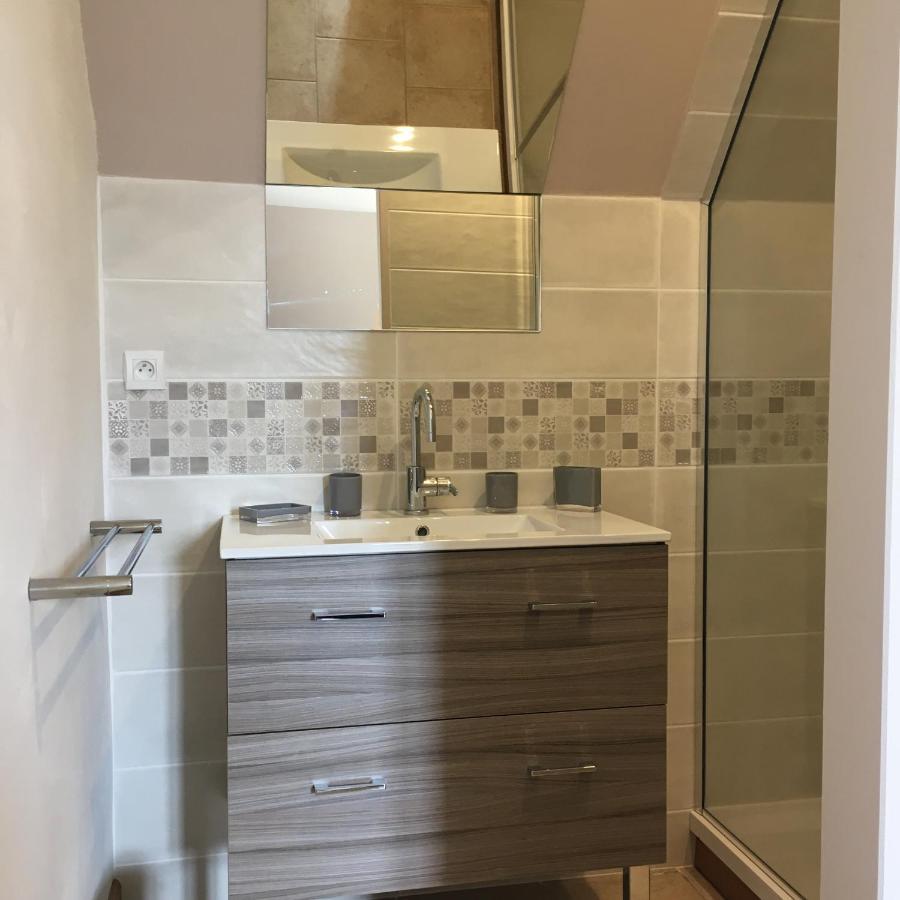 Chez Bernadette Et Victor Bed & Breakfast Витрак Екстериор снимка