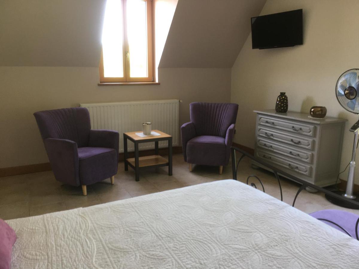 Chez Bernadette Et Victor Bed & Breakfast Витрак Екстериор снимка