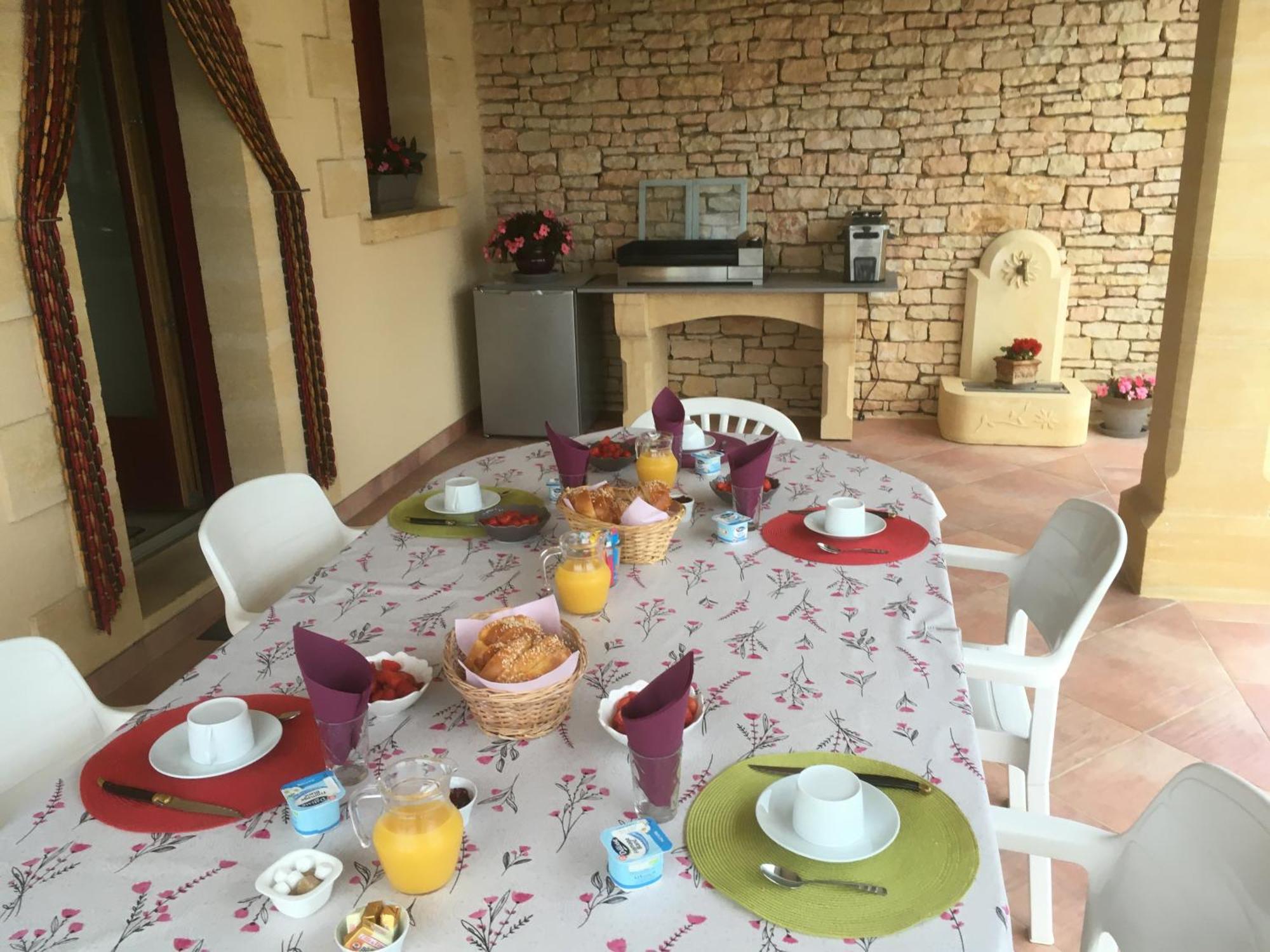 Chez Bernadette Et Victor Bed & Breakfast Витрак Екстериор снимка